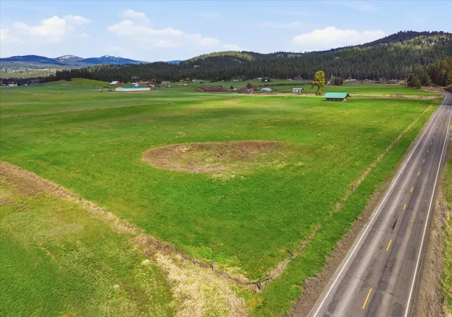 36th image of 13711 E Mt Spokane Park Dr, Mead, WA 99021 | MLS# 202615855