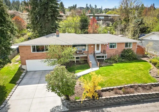 Single family home for sale at 1523 W Ardmore Dr, Spokane, WA 99218 | MLS# 202615857