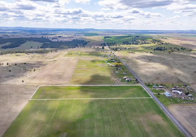 Homes for sale in Reardan, WA | 00Xxx N Wood Rd, Reardan, WA 99029 | MLS# 202615860