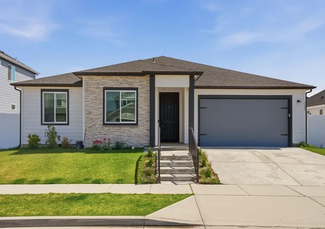 Photo 2 of Sale Pending at 7121 S Hever St, Cheney, WA 99004 | MLS# 202616052 | Listing updated on 2026-08-21