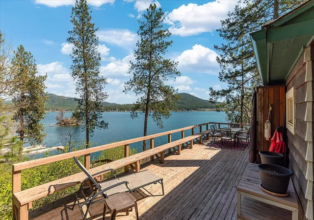 Homes for sale in Loon Lake, WA | 43989 Silver Beach Rd, Loon Lake, WA 99148 | MLS# 202616057