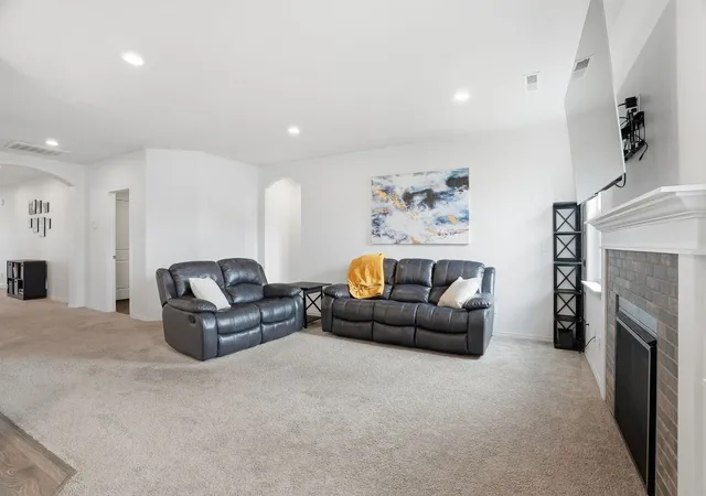 image of 1562 E B St, Deer Park, WA 99006 | MLS# 202616119