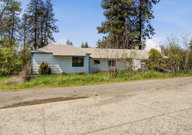 3rd image of 10212 S Electric Ave, Four Lakes, WA 99014 | MLS# 202616126