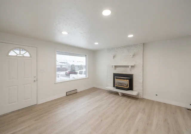 Homes for sale in Spokane, WA | 708 E Decatur Ave, Spokane, WA 99208 | MLS# 202616129