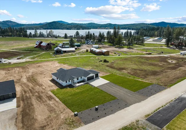 Homes for sale in Loon Lake, WA | 3942 M Garden Spot Rd, Loon Lake, WA 99148 | MLS# 202616136
