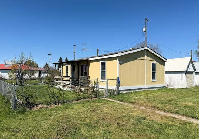 Homes for sale in Davenport, WA | 1210 2nd St, Davenport, WA 99122 | MLS# 202616141