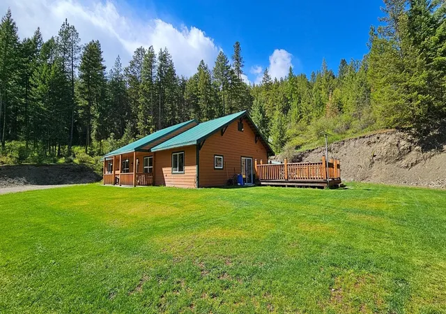 Photo 3 of Single family home for sale at 3277 Old Baldy Rd, Rice, WA 99167 | MLS# 202616221 | Listing updated on 2026-10-12
