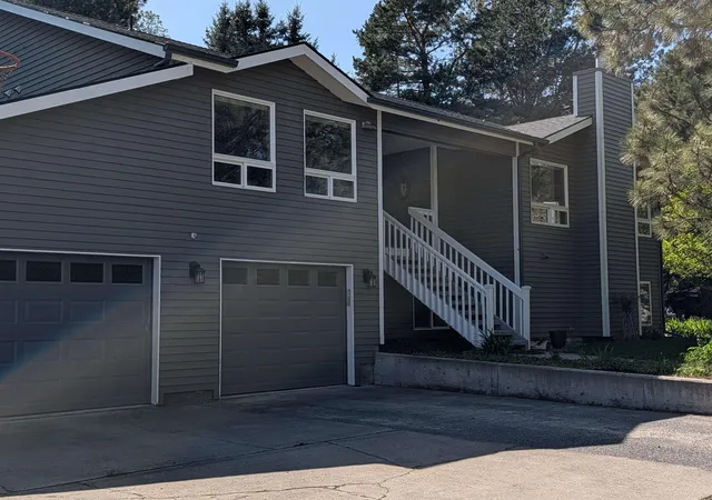 1st image of 795 Se Greenhill Rd, Pullman, WA 99163 | MLS# 202616264