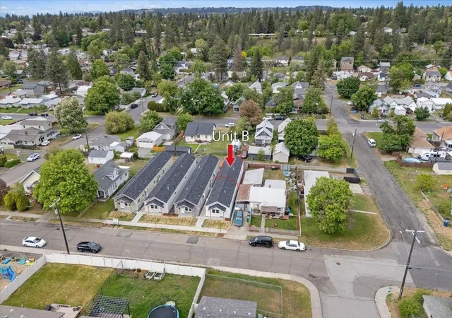 Homes for sale in Spokane, WA | 1912 W Buckeye Ave, Spokane, WA 99205 | MLS# 202616284