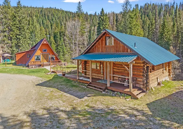 Photo 1 of Sale Pending at 1720 Highway 20 E, Colville, WA 99114 | MLS# 202616285 | Listing updated on 2026-09-13