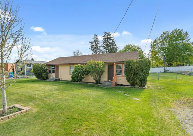 3rd image of 713/715 S Morrow Rd, Spokane Valley, WA 99216 | MLS# 202616358