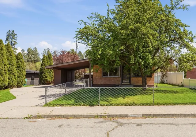 Photo 1 of Single family home for sale at 6814 N Post St, Spokane, WA 99208 | MLS# 202616372 | Listing updated on 2026-08-05