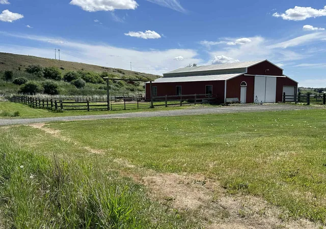 Photo 1 of Land for sale at 7xx S Armstrong Rd, Pullman, WA 99163 | MLS# 202616446 | Listing updated on 2026-05-15