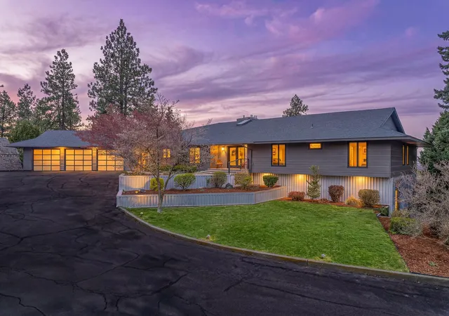 Photo 2 of Mansion for sale at 1912 E Southeast Blvd, Spokane, WA 99203 | MLS# 202616458 | Listing updated on 2026-09-02