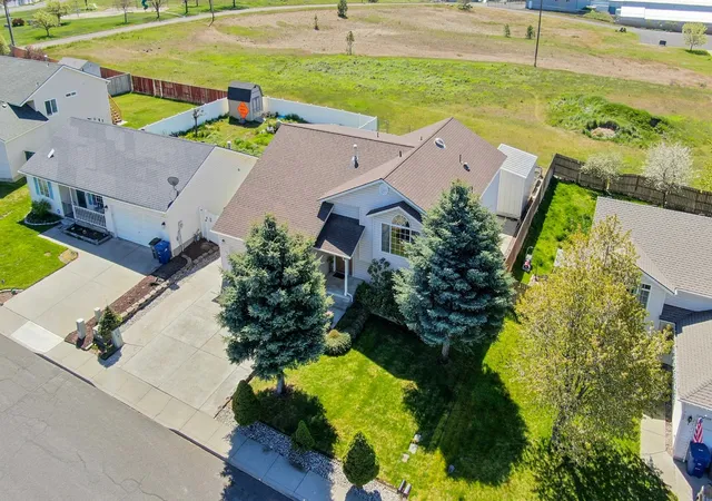 Homes for sale in Medical Lake, WA | 730 E Kathy Lee Ave, Medical Lake, WA 99022 | MLS# 202616505