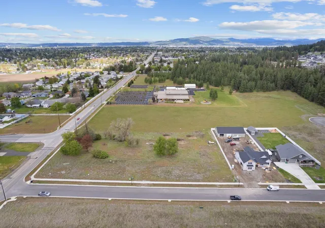 2nd image of 15519 E 33rd Ct, Veradale, WA 99037 | MLS# 202616528