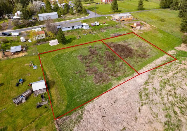 Homes for sale in Rockford, WA | 307 & 339 E Seminary Ave, Rockford, WA 99030 | MLS# 202616535