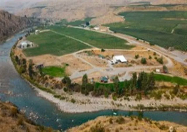4th image of 385 Hwy 153, Pateros, WA 98846 | MLS# 202616713