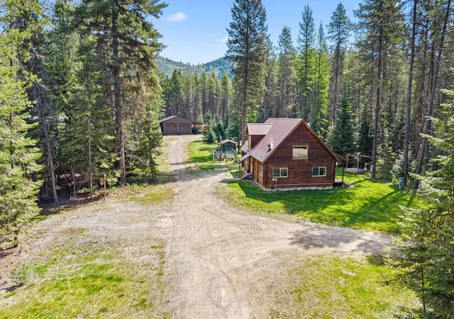 Homes for sale in Cusick, WA | 661 W Joyner Dr, Cusick, WA 99119 | MLS# 202616714