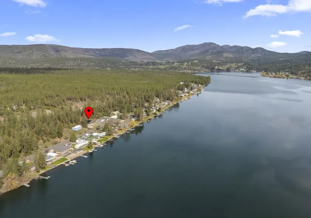 Homes for sale in Nine Mile Falls, WA | 23401 N Westlake Dr, Nine Mile Falls, WA 99026 | MLS# 202616720
