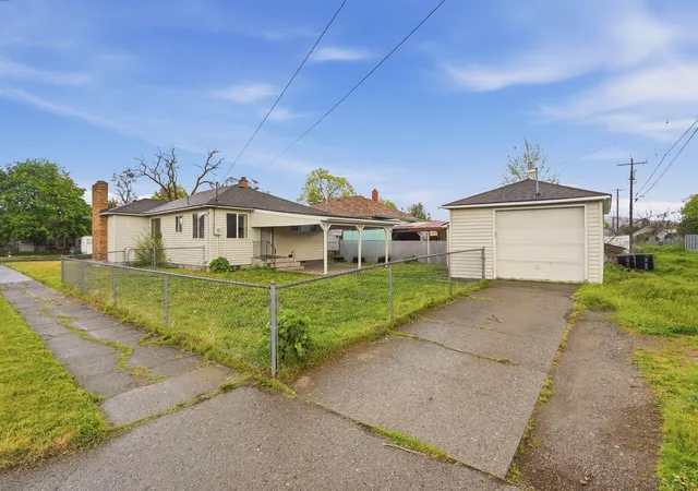 Homes for sale in Spokane, WA | 2304 E E Sanson Ave, Spokane, WA 99217 | MLS# 202616746