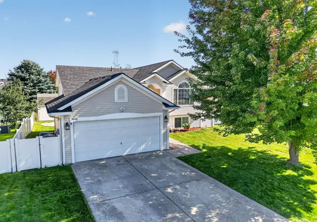Single family home for sale at 9008 N Oak St, Spokane, WA 99208 | MLS# 202616747