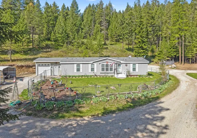 4th image of 3259 Smola Rd, Chewelah, WA 99109 | MLS# 202616797
