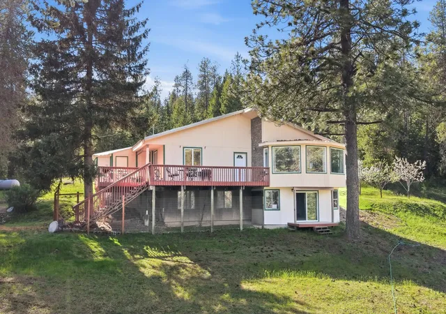 1st image of 4273 Garden Spot Rd, Loon Lake, WA 99148 | MLS# 202616849