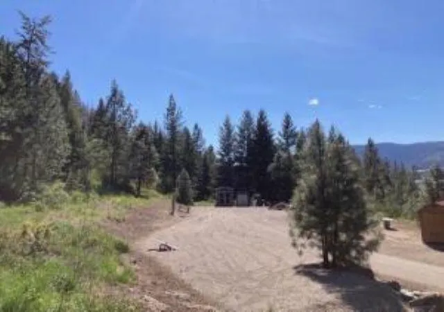 Homes for sale in Kettle Falls, WA | 2051 Wa 25 Hwy, Kettle Falls, WA 99141 | MLS# 202616850