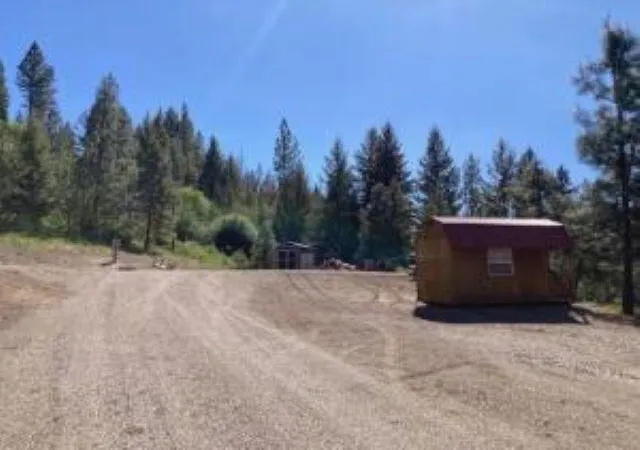 Homes for sale in Kettle Falls, WA | 2051 Wa-25 Hwy, Kettle Falls, WA 99141 | MLS# 202616850
