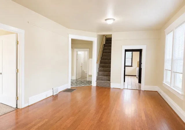 Homes for sale in Spokane, WA | 1011 E Augusta Ave, Spokane, WA 99207 | MLS# 202616854