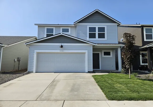 Homes for sale in Spokane, WA | 3699 S Blake Ln, Spokane, WA 99206 | MLS# 202616860
