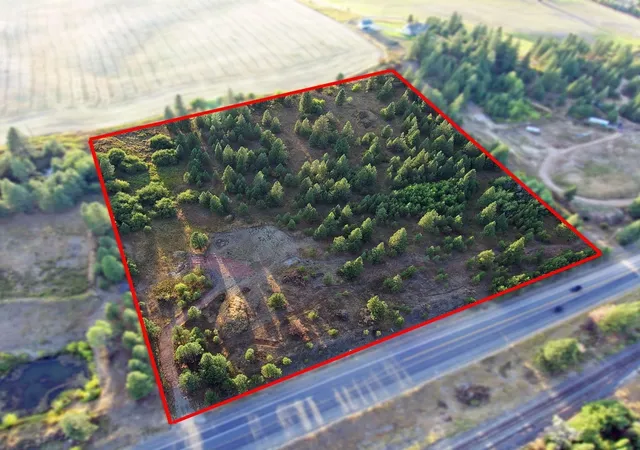 1st image of 14117 E E Gibbs Rd, Mica, WA 99023 | MLS# 202616871