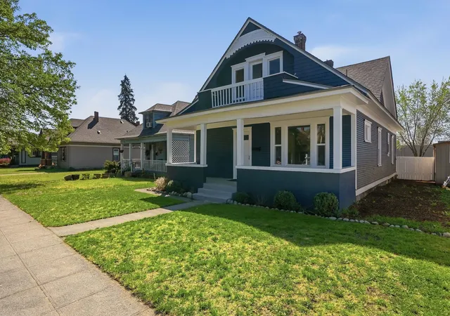 1st image of 1621 W Knox Ave, Spokane, WA 99205 | MLS# 202616877