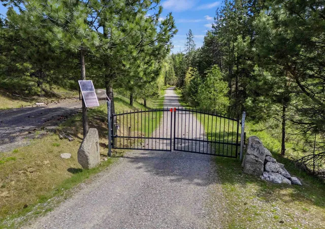 Photo 3 of Single family home for sale at 15716 N Scribner Branch Rd, Spokane, WA 99217 | MLS# 202616912 | Listing updated on 2026-06-15