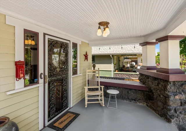 Photo 3 of Single family home for sale at 1624 S Tacoma St, Spokane, WA 99203 | MLS# 202616954 | Listing updated on 2026-10-08