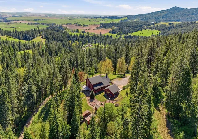 Homes for sale in Rockford, WA | 22821 E Harvard Ranch Rd, Rockford, WA 99030 | MLS# 202616963