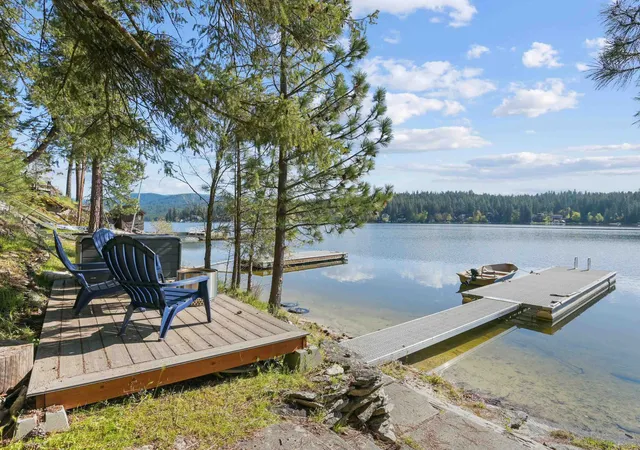 Photo 3 of Sale Pending at 13214 N Peninsula Dr, Newman Lake, WA 99025 | MLS# 202617014 | Listing updated on 2026-09-12