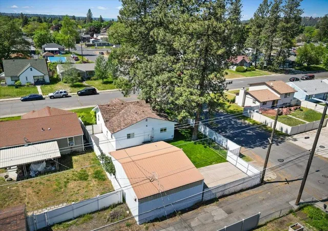 Homes for sale in Spokane, WA | 5028 N Walnut St, Spokane, WA 99205 | MLS# 202617051