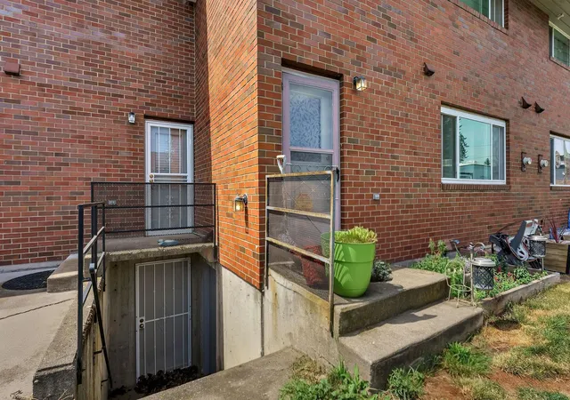 Photo 3 of Sale Pending at 12461 E Olive Ave, Spokane Valley, WA 99216 | MLS# 202617088 | Listing updated on 2026-09-15