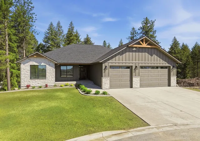 Single family home for sale at 16994 N Morton Ln, Colbert, WA 99005 | MLS# 202617098