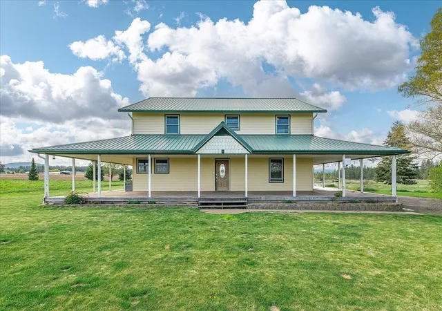 Photo 3 of Sale Pending at 6810 W Wild Rose Rd, Deer Park, WA 99006 | MLS# 202617101 | Listing updated on 2026-08-24