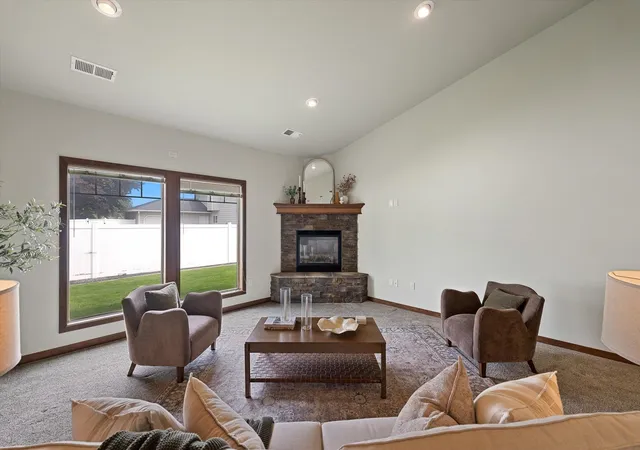 4th image of 7604 N E St, Spokane, WA 99208 | MLS# 202617105