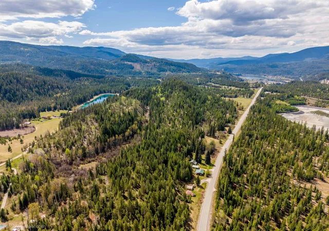 35th image of 17112 31 Hwy, Metaline Falls, WA 99153 | MLS# 202617123