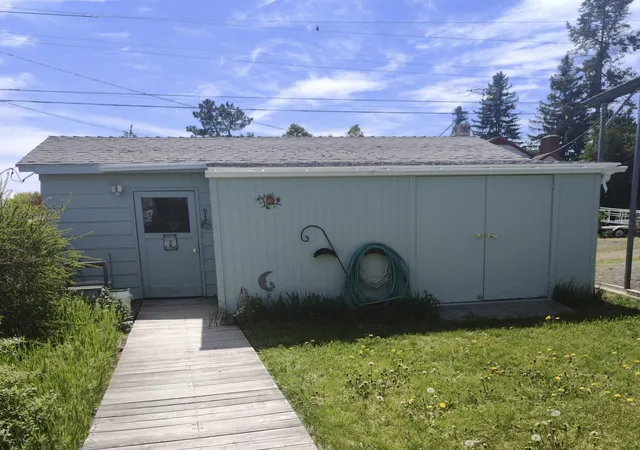 Photo 3 of Single family home for sale at 711 Washington St, Davenport, WA 99122 | MLS# 202617146 | Listing updated on 2026-09-20