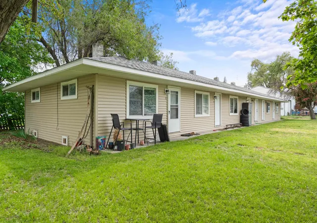 2nd image of 205 S Elizabeth Rd, Spokane Valley, WA 99212 | MLS# 202617225