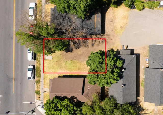 Homes for sale in Spokane, WA | 1606 W Maxwell Ave, Spokane, WA 99201 | MLS# 202617235