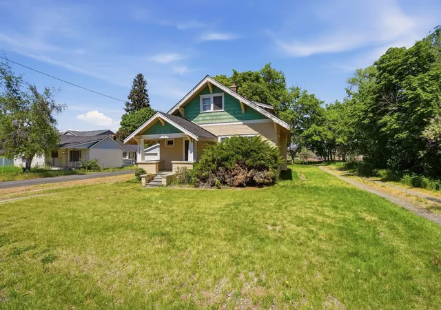Photo 1 of Single family home for sale at 10201 E 4th Avenue, Spokane Valley, WA 99206 | MLS# 202617296 | Listing updated on 2026-08-09