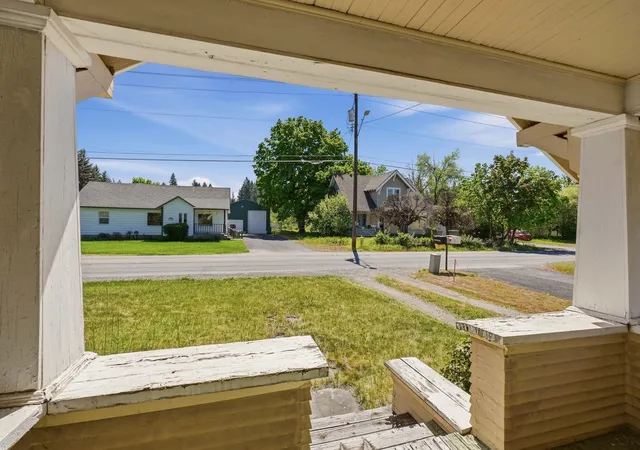 Photo 3 of Single family home for sale at 10201 E 4th Avenue, Spokane Valley, WA 99206 | MLS# 202617296 | Listing updated on 2026-08-09