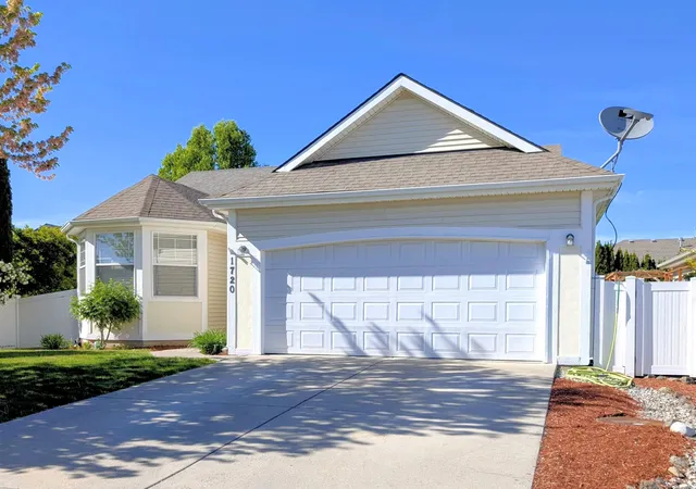 1st image of 1720 W W Briar Ln, Spokane, WA 99208 | MLS# 202617318